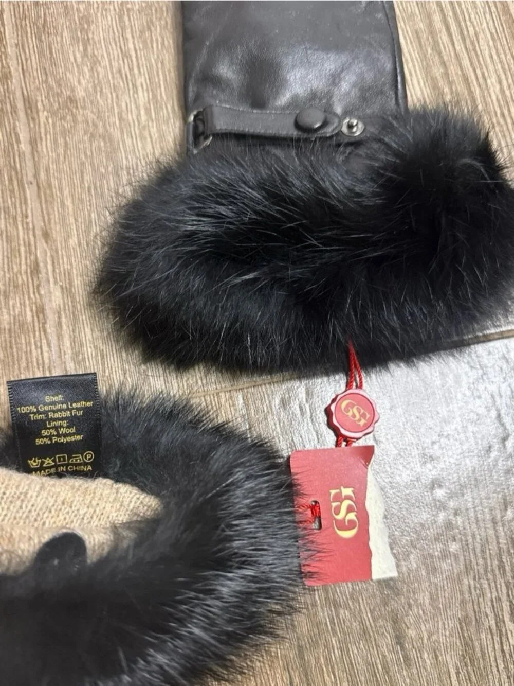 New GSG black leather Gloves with rabbit fur cuffs and wool liner size 7